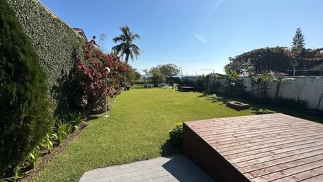 Casa para alugar em Florianópolis - Jurere Tradicional