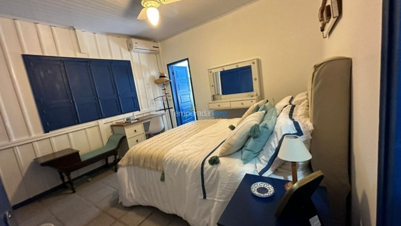 Casa para aluguel de temporada em Florianópolis (Jurere Tradicional)