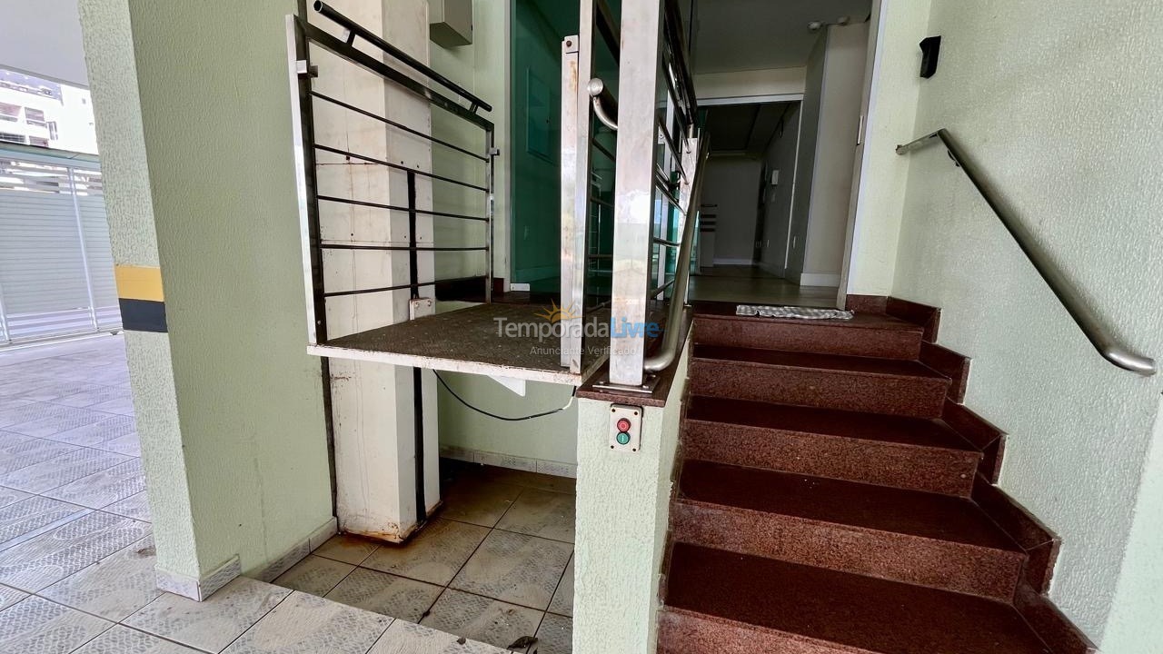 Apartamento para alquiler de vacaciones em Itapema (Centro)