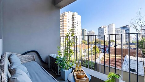 Swimming pool, gym, AC, Gardens | Brazilian Corner