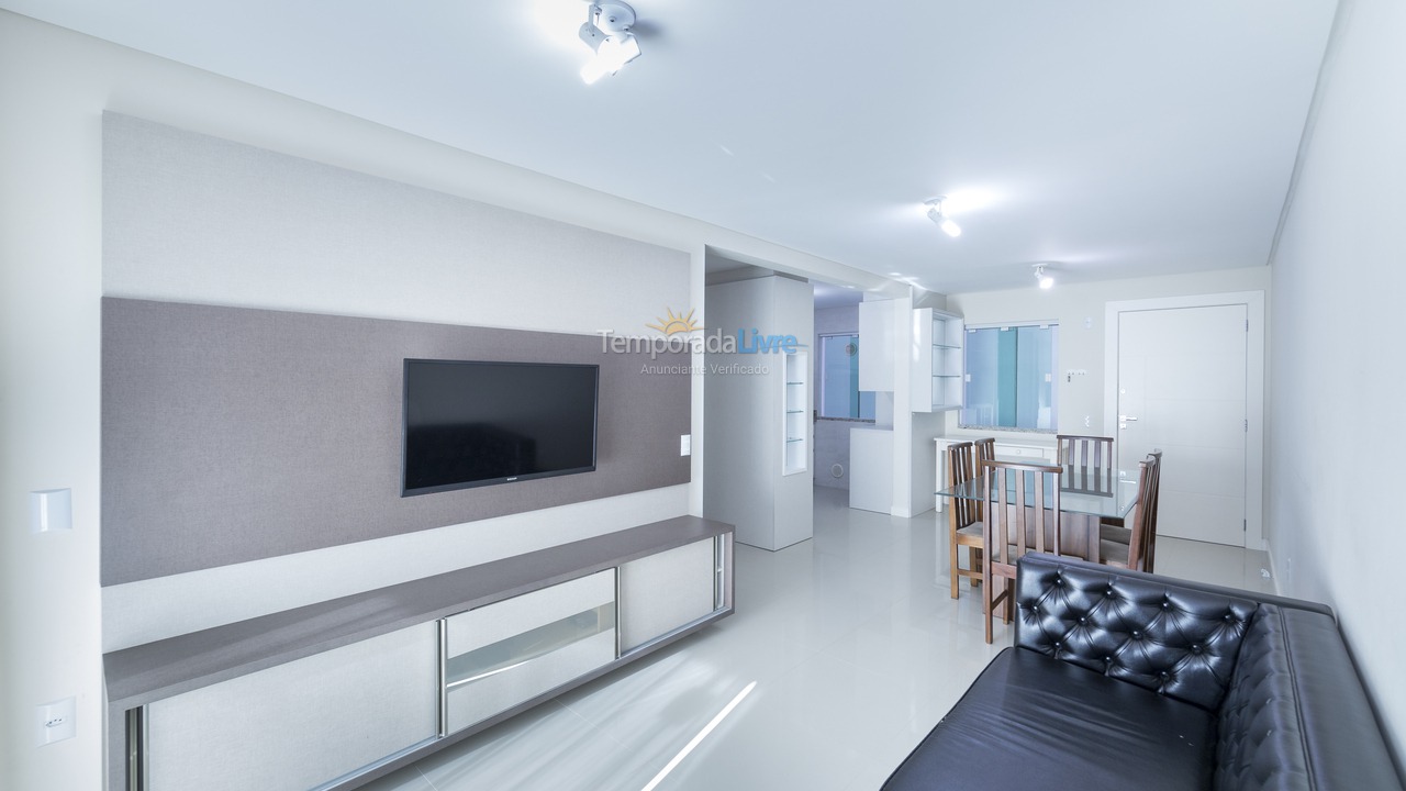 Apartamento para aluguel de temporada em Bombinhas (Canto Grande)