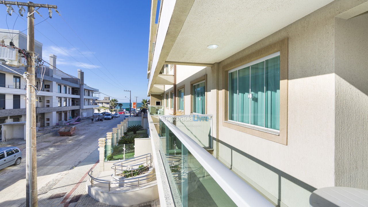 Apartamento para aluguel de temporada em Bombinhas (Canto Grande)