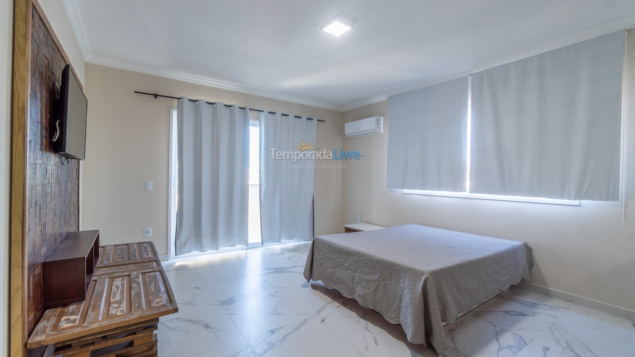 Apartment for vacation rental in Bombinhas (Canto Grande)