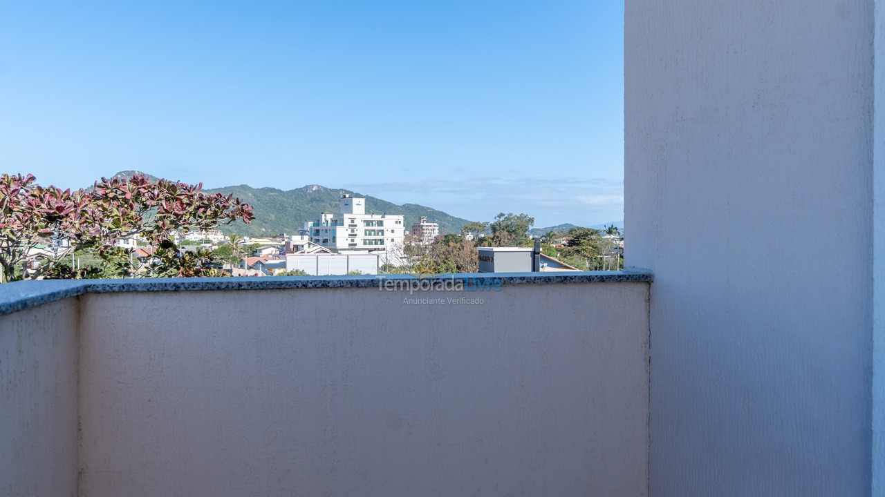 Apartment for vacation rental in Bombinhas (Canto Grande)