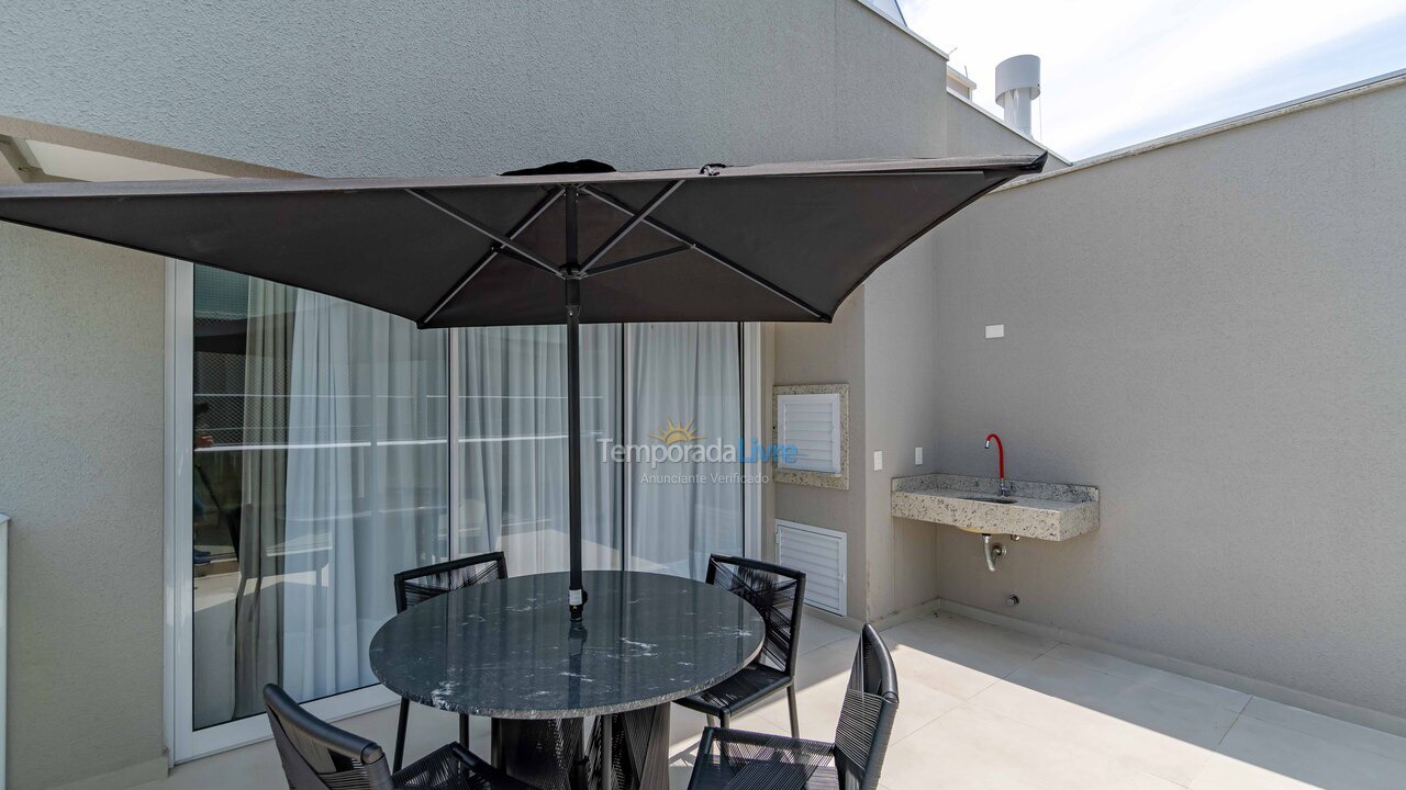 Apartment for vacation rental in Bombinhas (Mariscal)