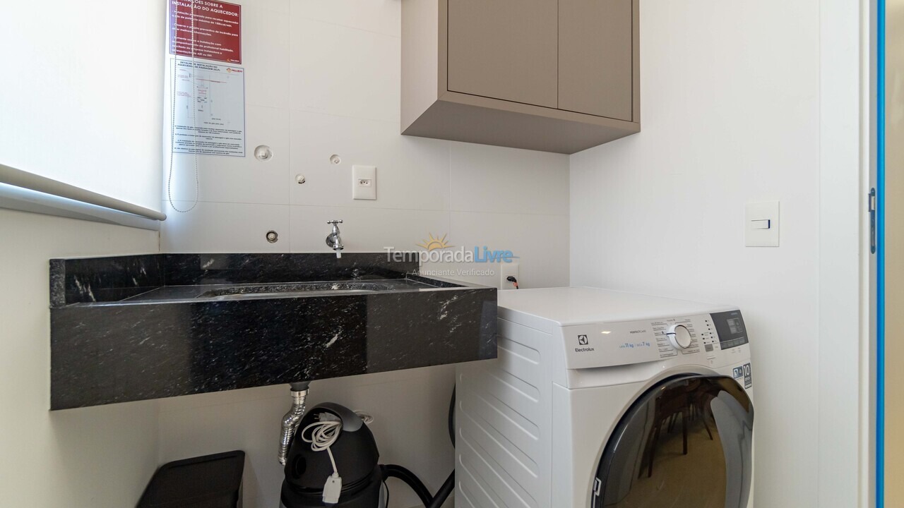 Apartment for vacation rental in Bombinhas (Mariscal)