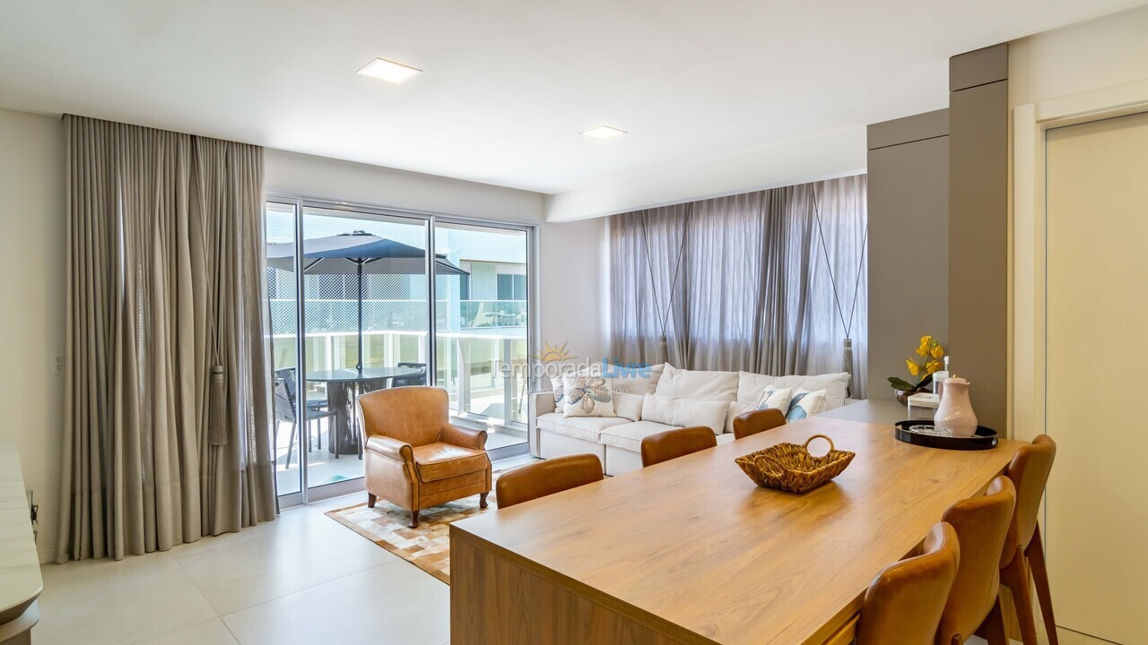 Apartment for vacation rental in Bombinhas (Mariscal)