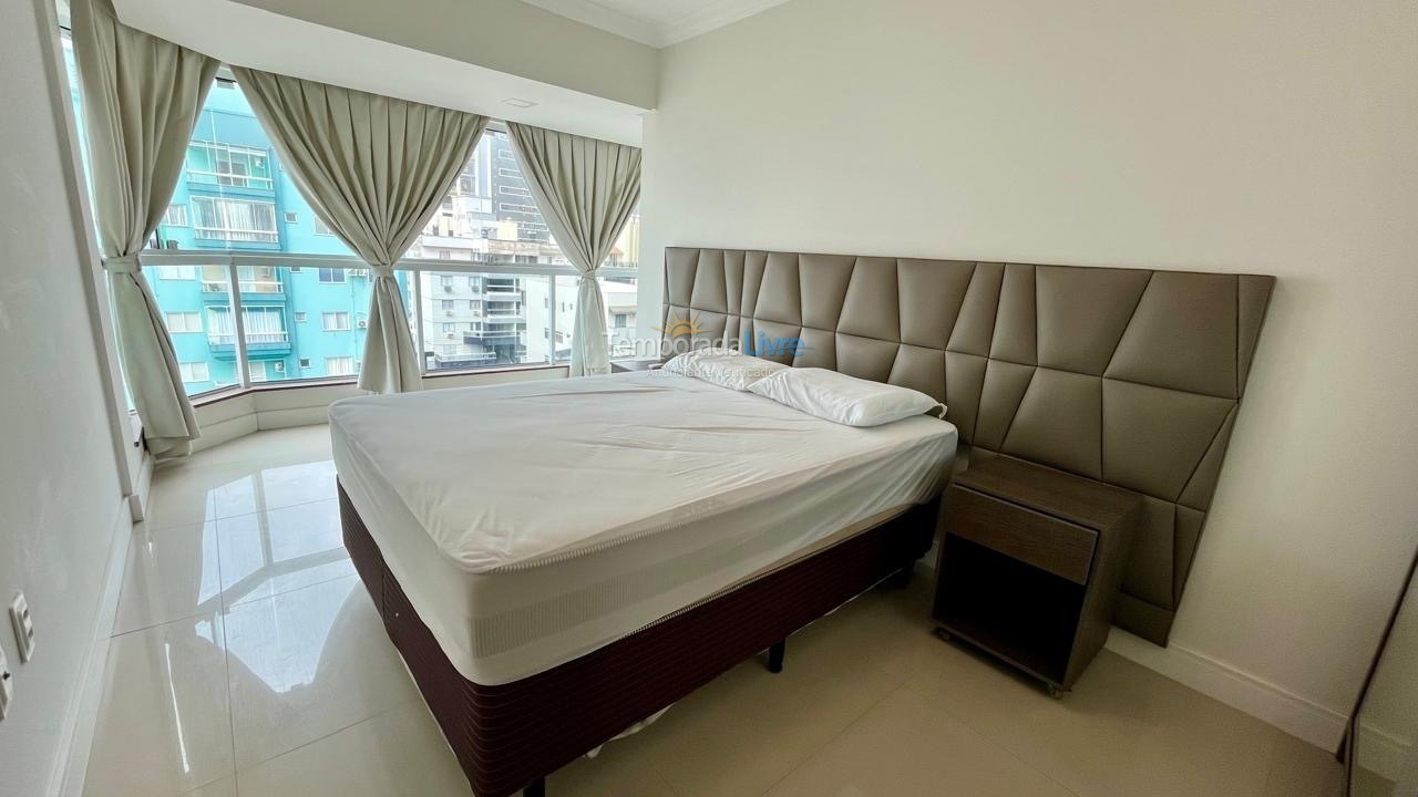 Apartamento para aluguel de temporada em Itapema (Centro)