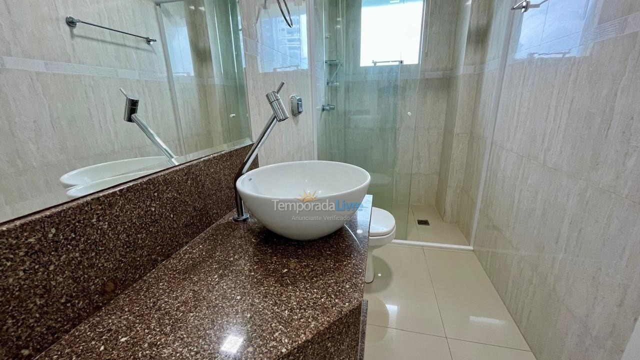 Apartamento para aluguel de temporada em Itapema (Centro)