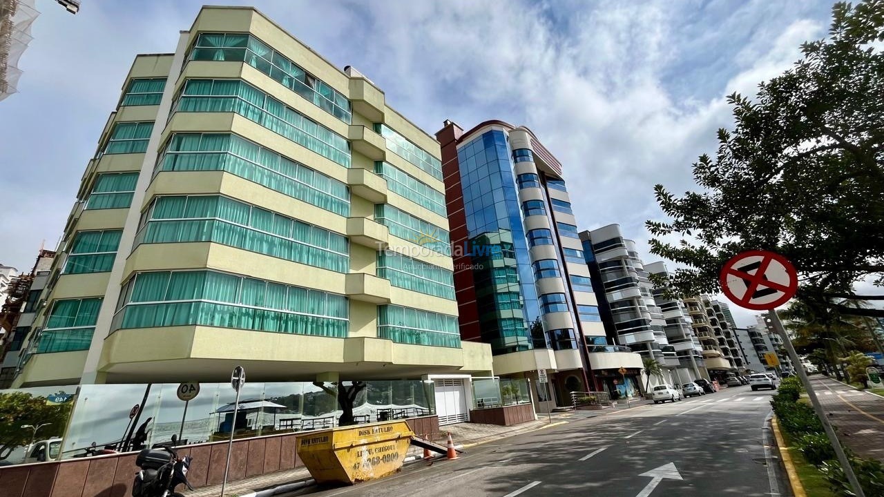 Apartamento para aluguel de temporada em Itapema (Centro)