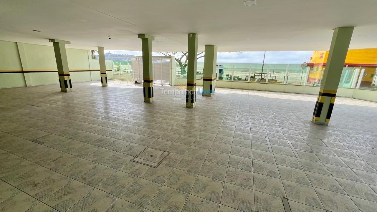 Apartamento para aluguel de temporada em Itapema (Centro)