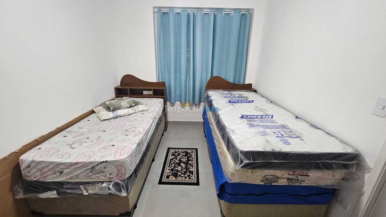 Apartamento para aluguel de temporada em Mongaguá (Vila Atlântica)