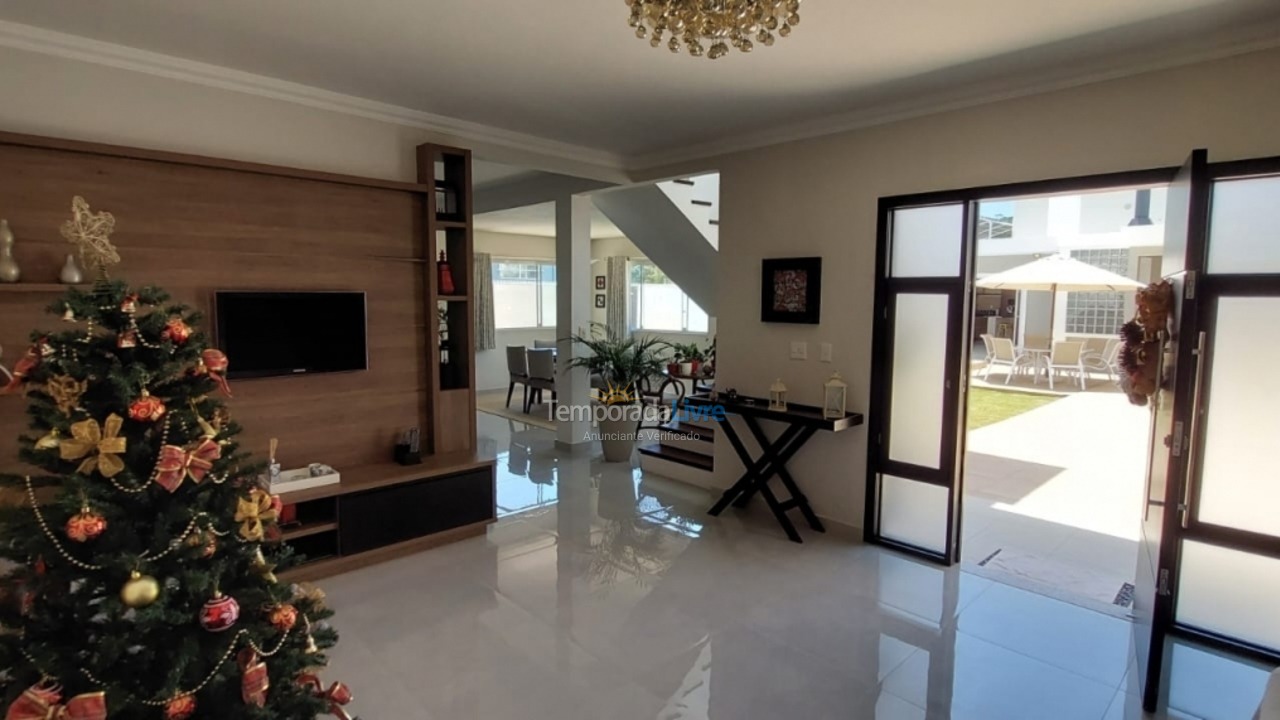 Casa para aluguel de temporada em Florianopolis (Canasvieiras)