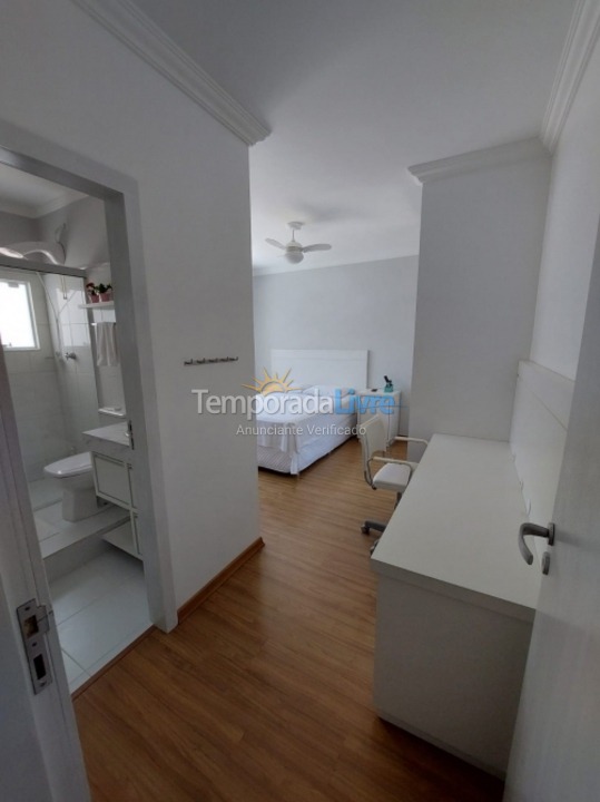 Casa para aluguel de temporada em Florianopolis (Canasvieiras)