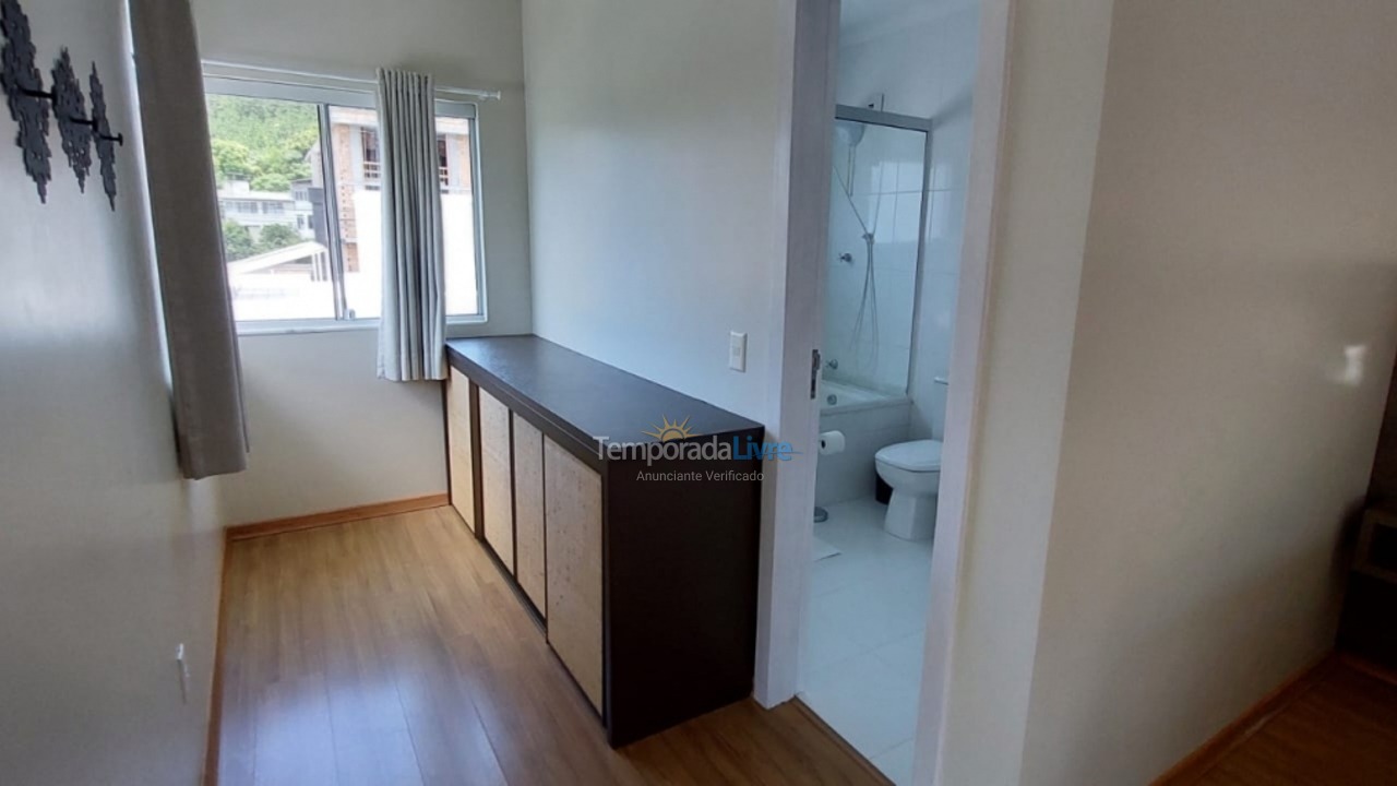 Casa para aluguel de temporada em Florianopolis (Canasvieiras)