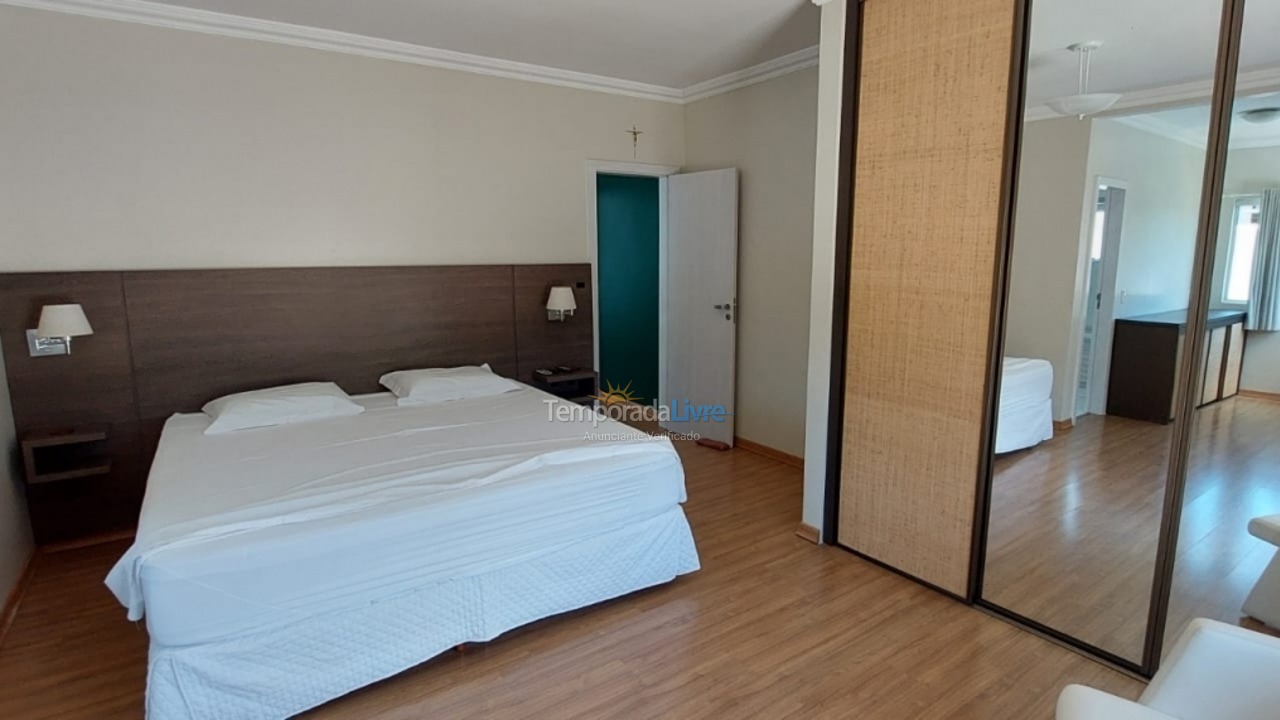 Casa para aluguel de temporada em Florianopolis (Canasvieiras)