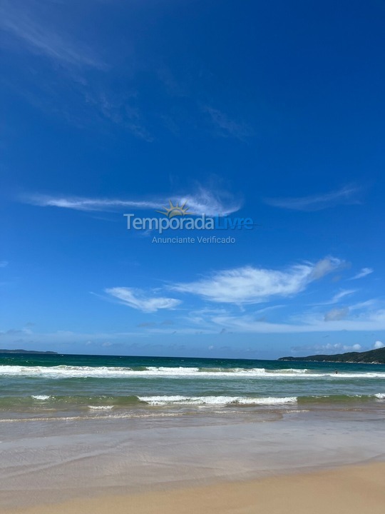 Casa para aluguel de temporada em Bombinhas (Praia de Bombas)