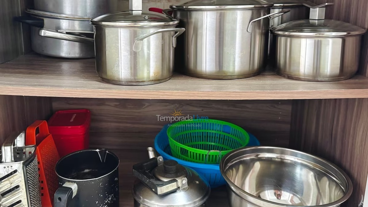 Casa para aluguel de temporada em Bombinhas (Praia de Bombas)