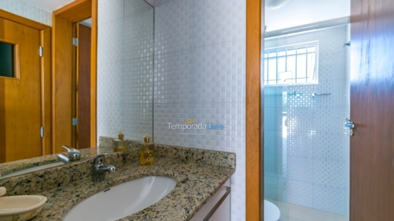 Casa para aluguel de temporada em Florianópolis (Praia da Daniela)