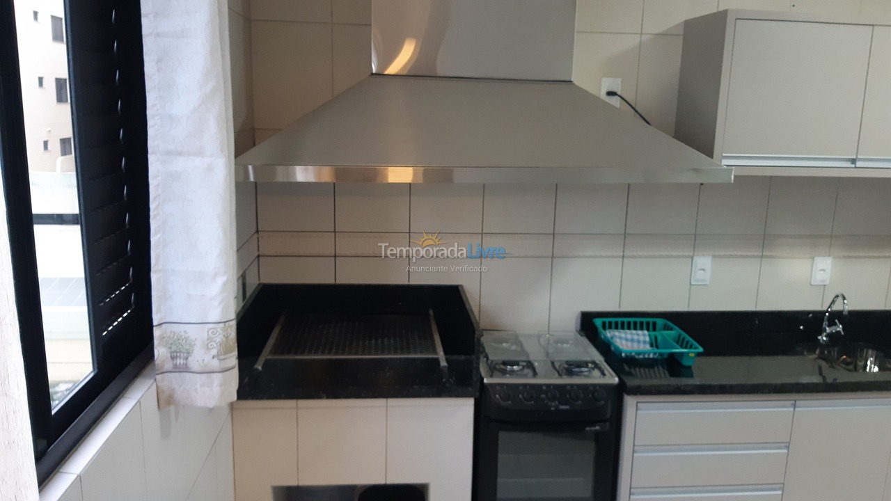 Apartment for vacation rental in Itapema (Centro)