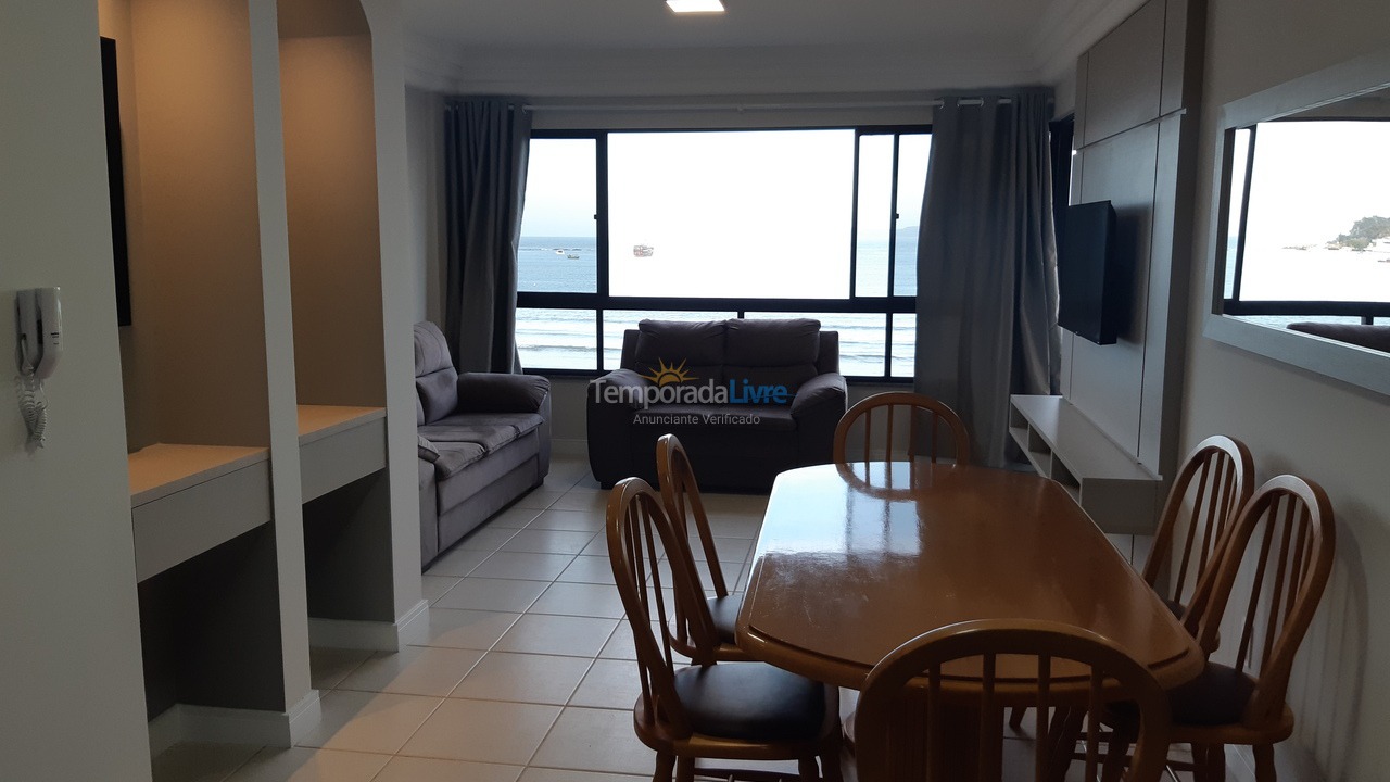 Apartment for vacation rental in Itapema (Centro)