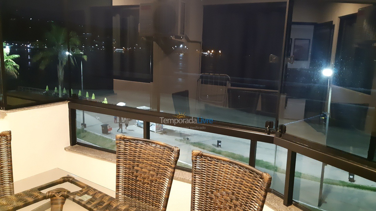 Apartment for vacation rental in Itapema (Centro)