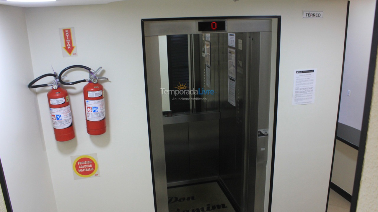 Apartment for vacation rental in Itapema (Centro)