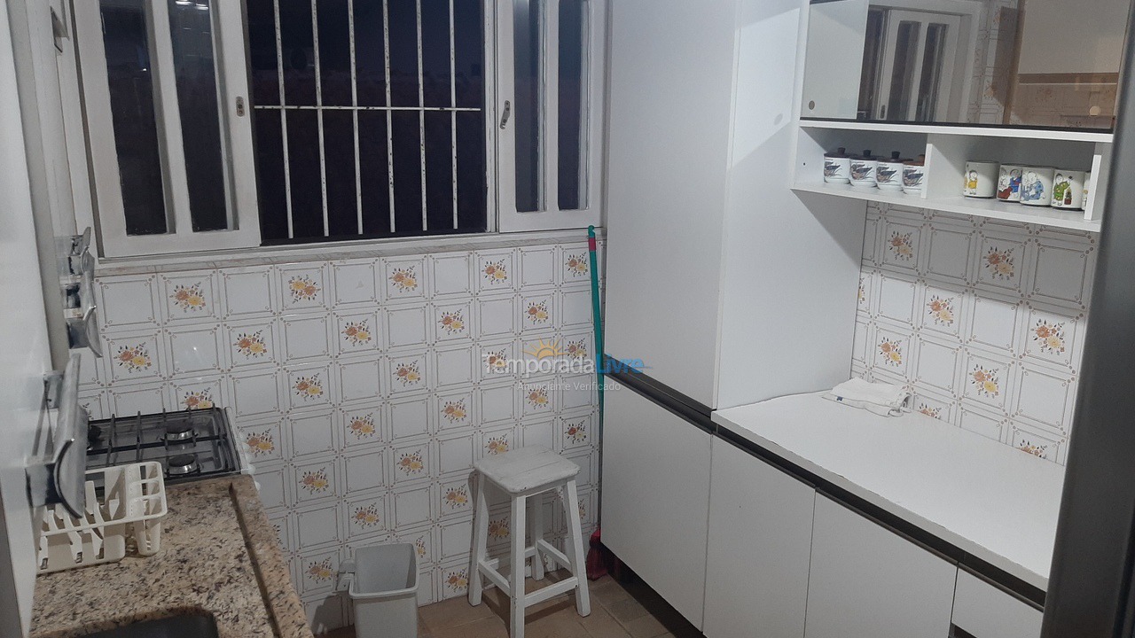 House for vacation rental in Caraguatatuba (Martin de Sá)