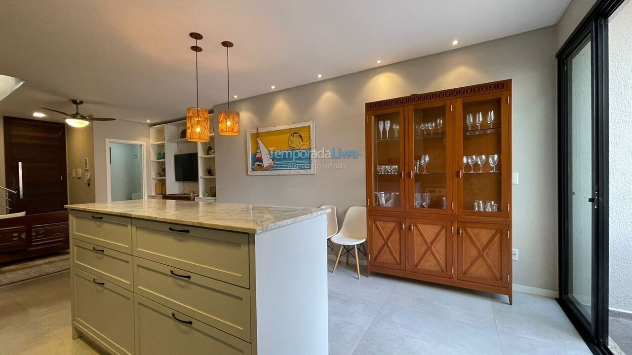 House for vacation rental in Bombinhas (Mariscal)