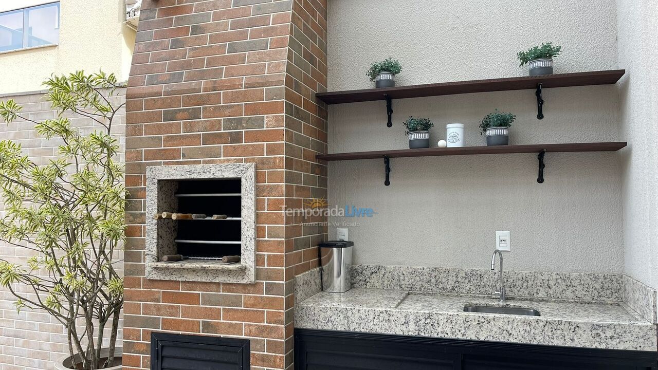 House for vacation rental in Bombinhas (Mariscal)