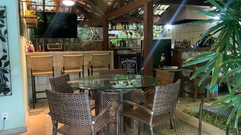 LB - RJ706 Casa Itanhangá 04 Suítes Aluguel de Temporada