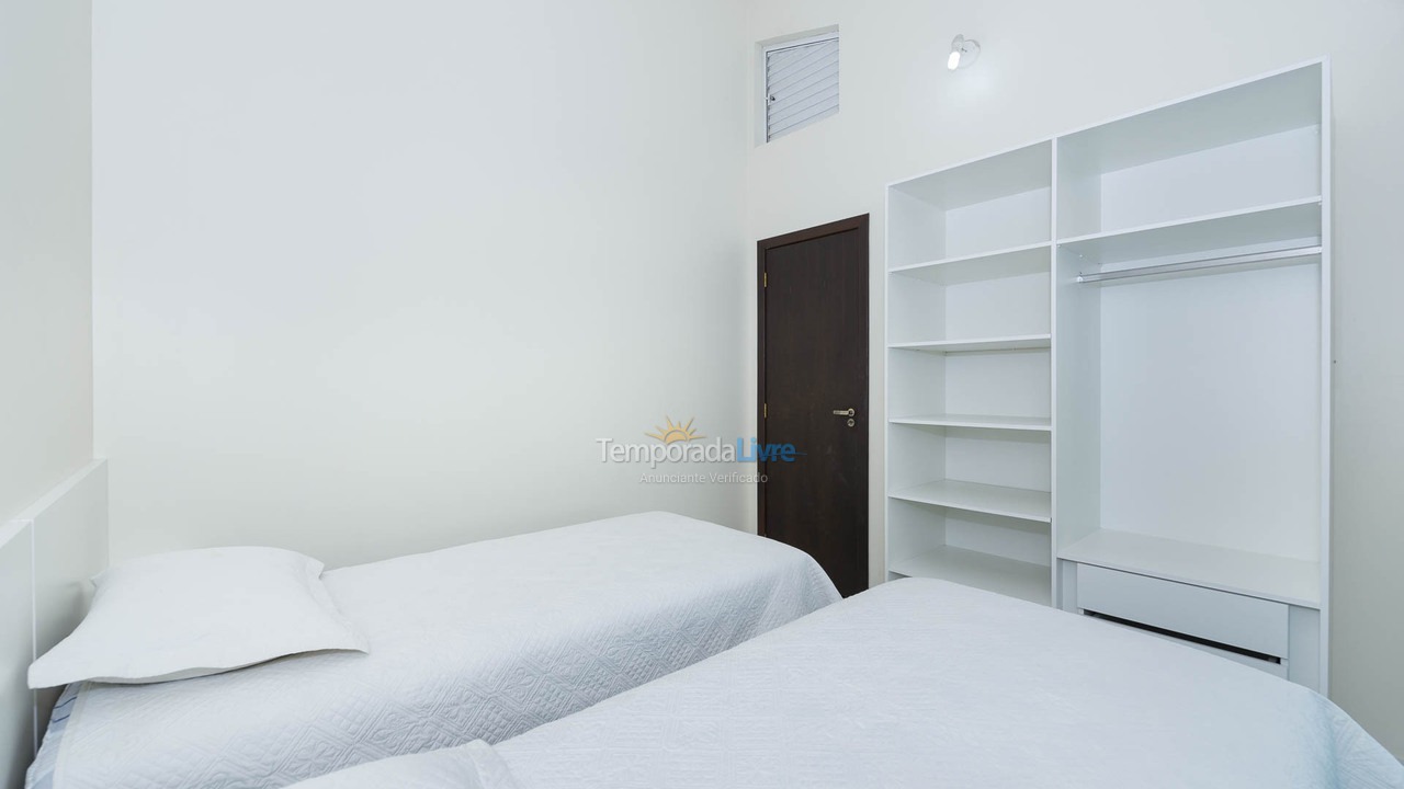 House for vacation rental in Bombinhas (Canto Grande)