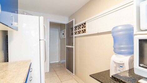 CASA COM PISCINA 6 DORM. A 200MTS DA PRAIA CANTO GRANDE MAR DE FORA