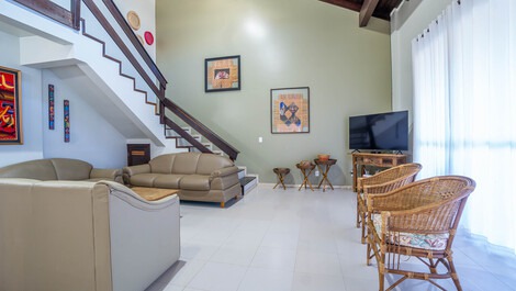 CASA DE 3 HABITACIONES FRENTE A LA AVENIDA EN PLAYA MARISCAL