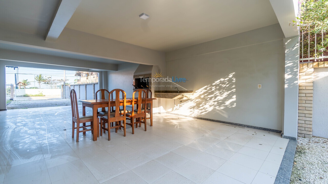 Casa para alquiler de vacaciones em Bombinhas (Mariscal)