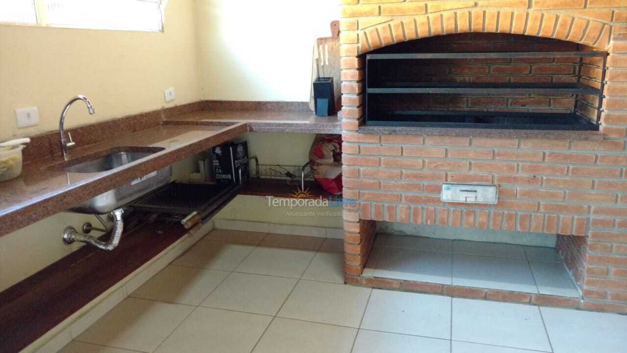 Chácara / sítio para aluguel de temporada em Arujá (Bairro Jaguari)