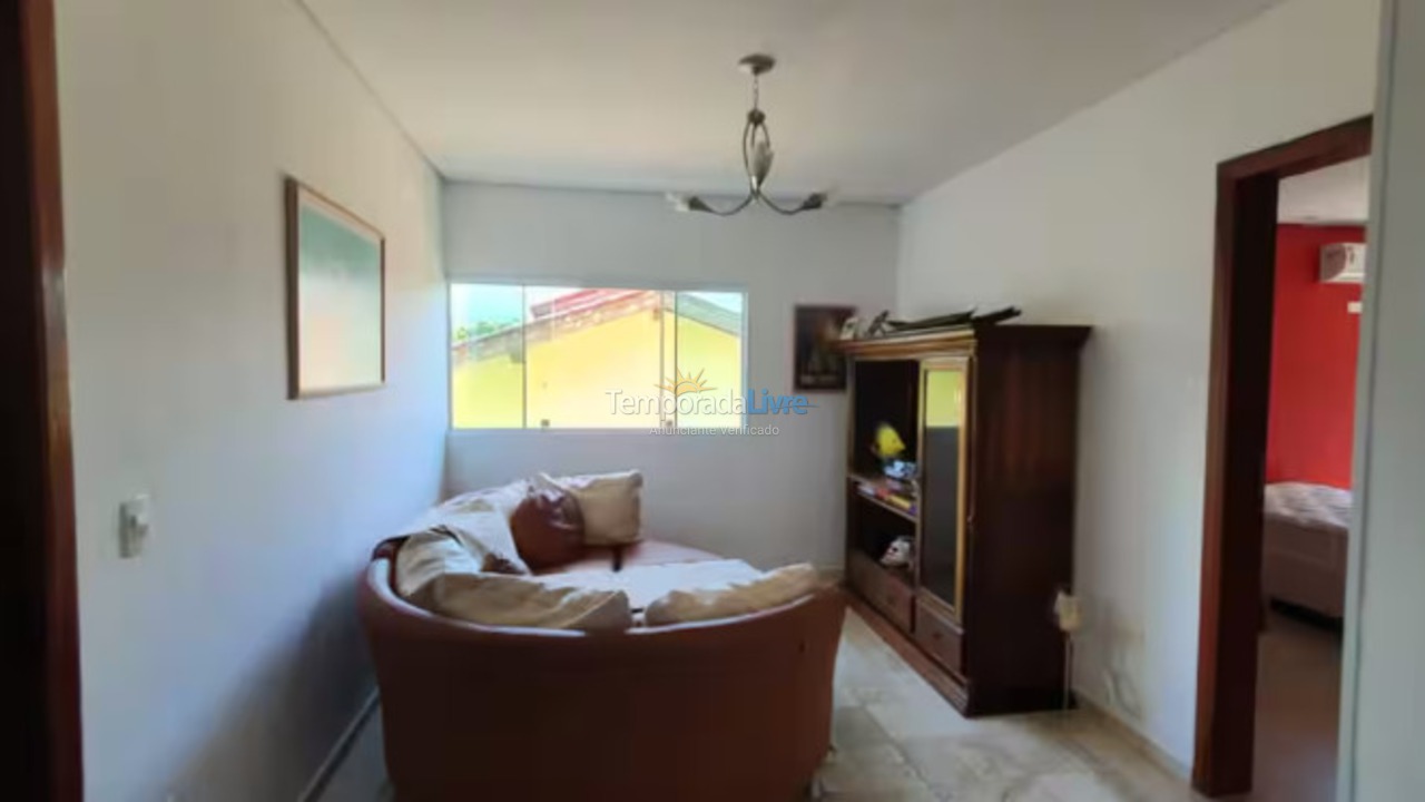 Casa para alquiler de vacaciones em Bertioga (Praia de Guaratuba)