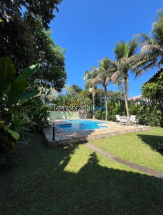 Casa para alquiler de vacaciones em Bertioga (Praia de Guaratuba)