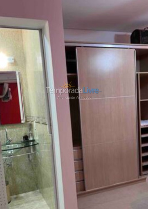 Casa para alquiler de vacaciones em Bertioga (Praia de Guaratuba)