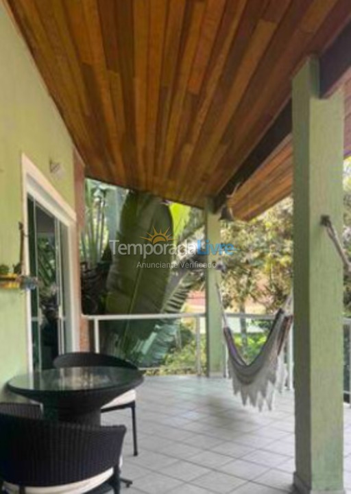 Casa para alquiler de vacaciones em Bertioga (Praia de Guaratuba)