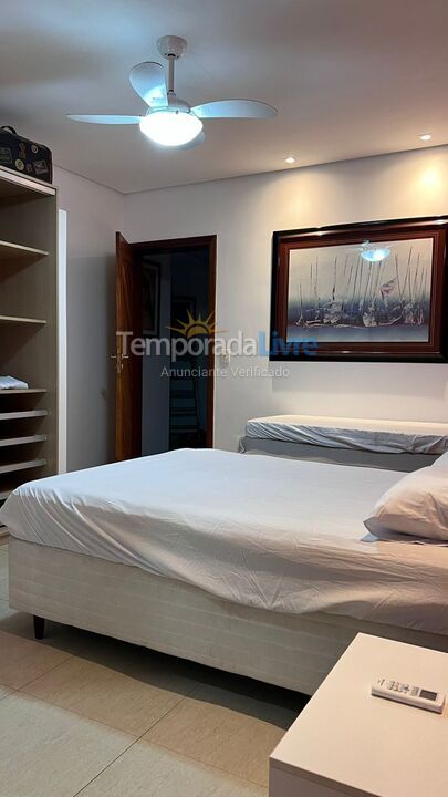 Casa para alquiler de vacaciones em Bertioga (Praia de Guaratuba)