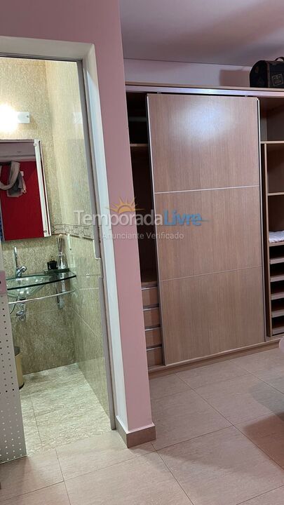 Casa para alquiler de vacaciones em Bertioga (Praia de Guaratuba)