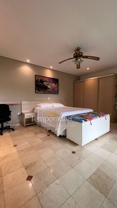 Casa para alquiler de vacaciones em Bertioga (Praia de Guaratuba)