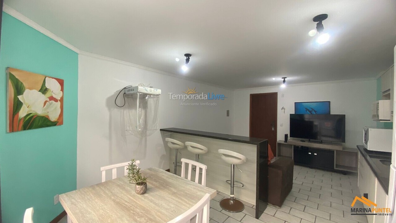 Apartamento para aluguel de temporada em Florianópolis (Jurere Tradicional)