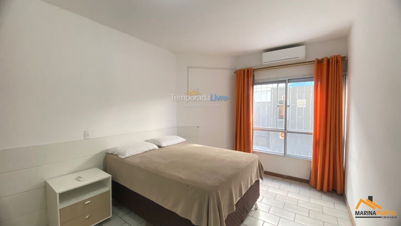 Apartamento para aluguel de temporada em Florianópolis (Jurere Tradicional)