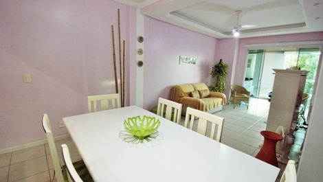 Apartamento Frente Mar em Canasvieiras, Ideal para suas férias!