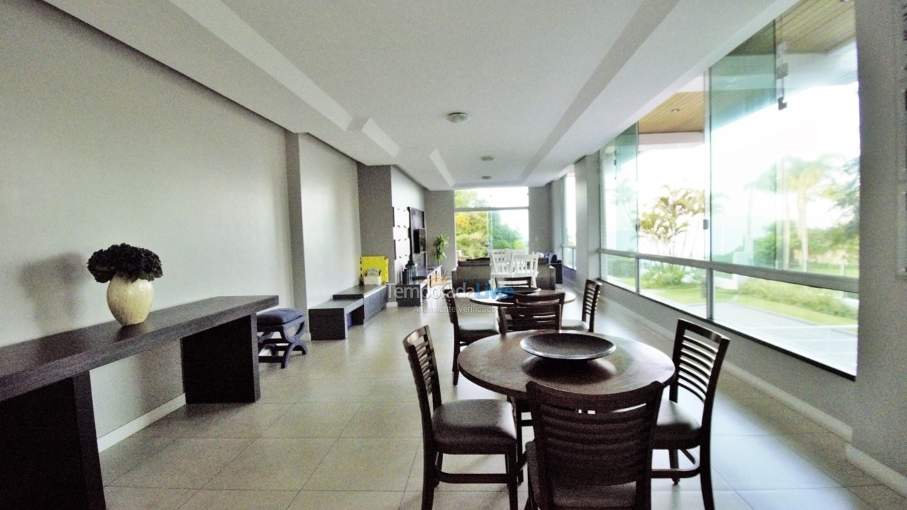 Apartamento para aluguel de temporada em Florianopolis (Canasvieiras)
