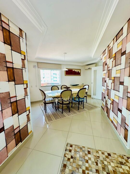 Apartment for vacation rental in Bombinhas (Praia de Bombas)