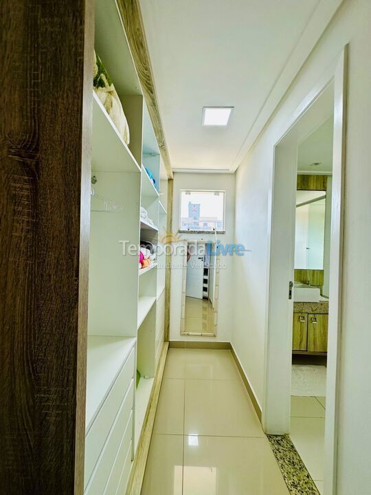 Apartment for vacation rental in Bombinhas (Praia de Bombas)