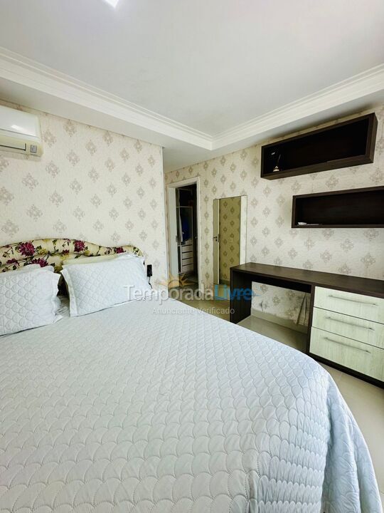 Apartment for vacation rental in Bombinhas (Praia de Bombas)